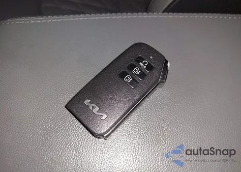 2024 Kia Sportage Plug-In Hybrid X-Line Prestige z USA, uszkodzony, nr VIN KNDPZDDH2R7169727